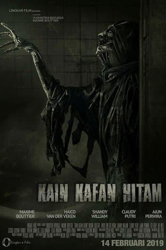 Movie poster for Kain Kafan Hitam