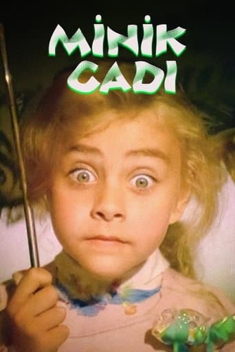 Movie poster for Minik Cadı