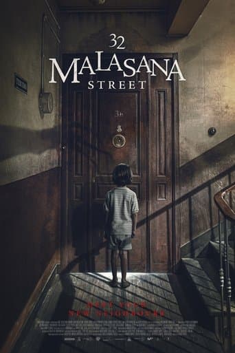 Movie poster for 32 Malasana Street