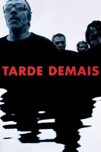 Movie poster for Tarde Demais